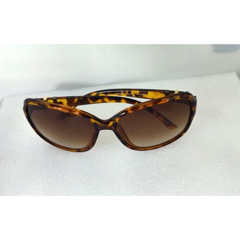 Foster Grant  Emma Brown Tortoise Women Sunglasses Polarized Gardient 57-19-133